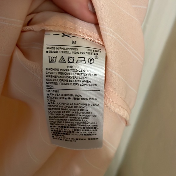 Banana Republic SOLD - Picture 10 of 10